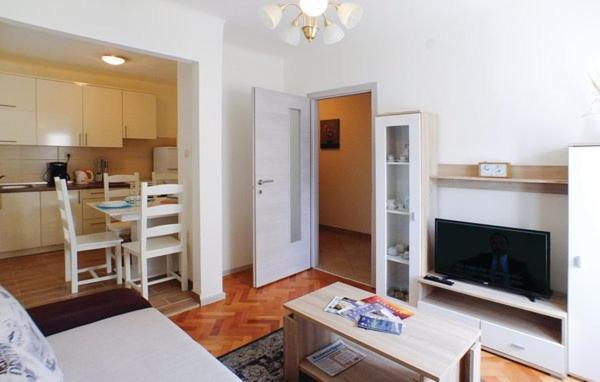 Apartman Anka มาคาร์สกา ภายนอก รูปภาพ